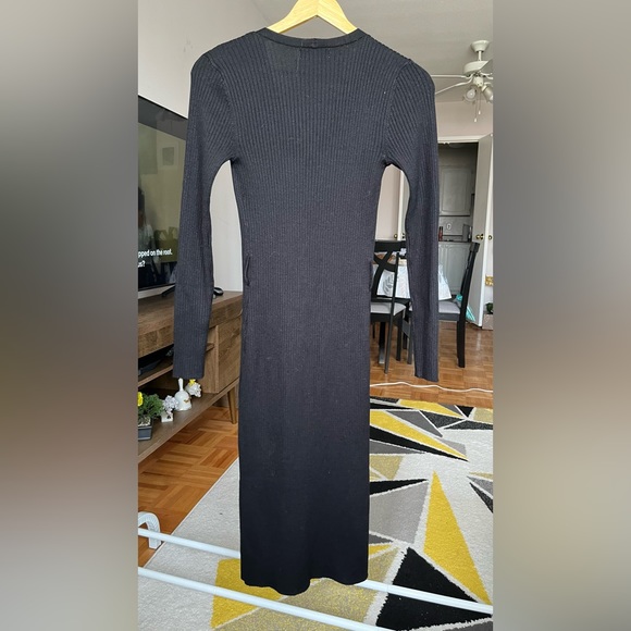 Pink Rose sweater dress - Picture 8 of 9